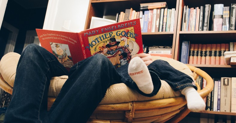 books-2585511_1920