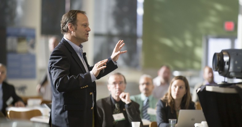 conference-2705706_1920
